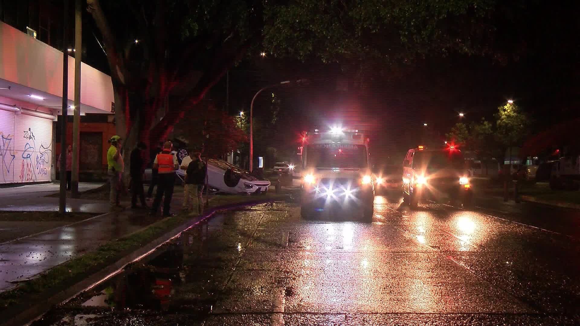 Volcadura Sobre la Ciclovía de Federalismo en Guadalajara