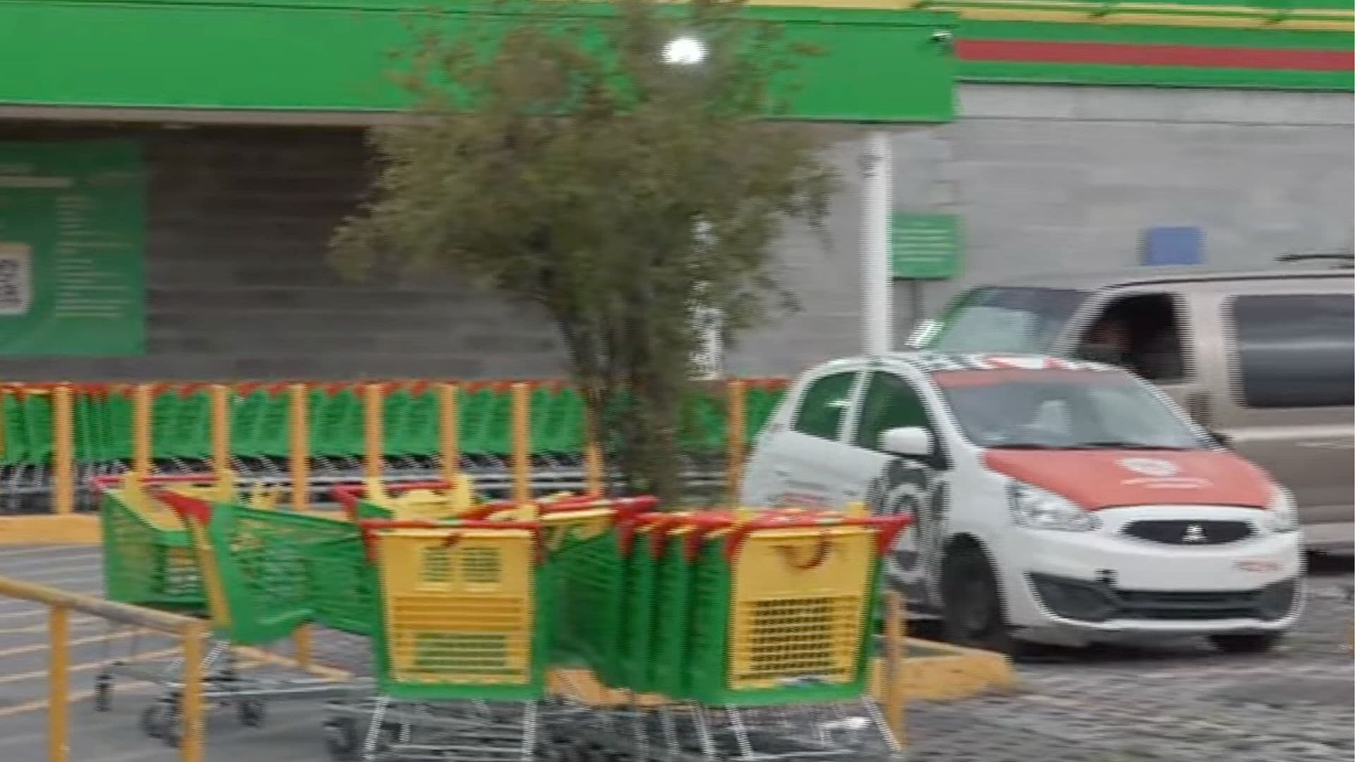 Muere Hombre Dentro de Supermercado en Guadalupe, Nuevo León