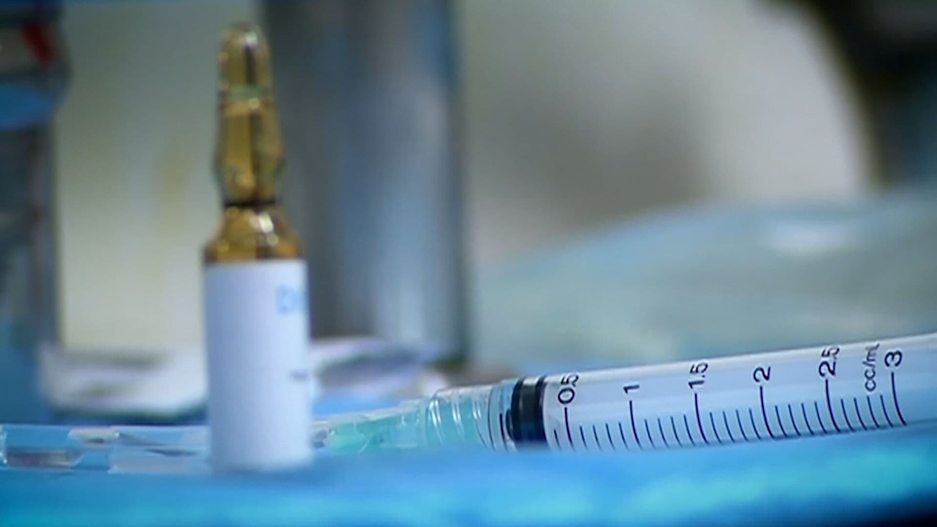 Se Entrega Médico Acusado de Muertes por Sueros Vitaminados
