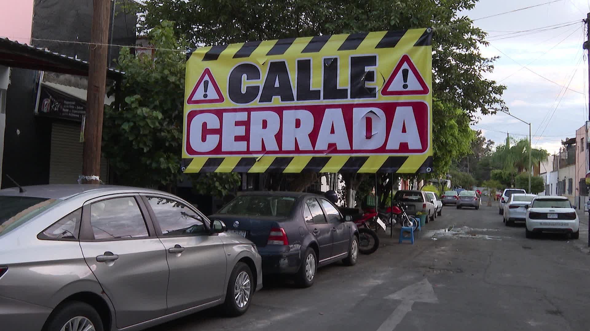 Socavón de Gran Tamaño en la Colonia Olímpica, en Guadalajara