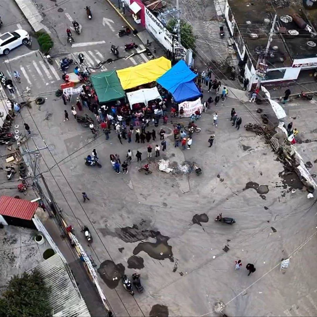 Así se ve Desde al Aire el Bloqueo en San Gregorio Atlapulco, Xochimilco