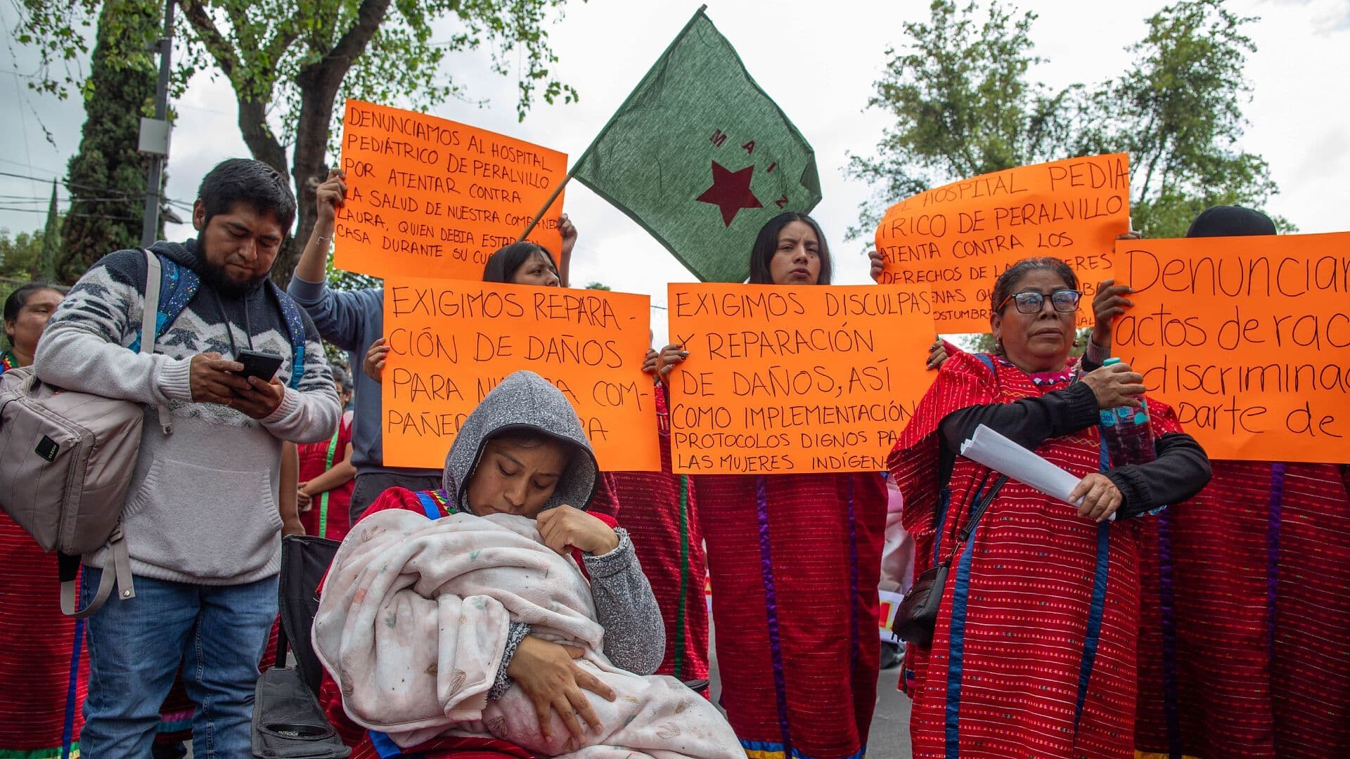 Retienen a Bebé por Nacer en Casa de CDMX: Padres Triqui Denuncian Discriminación
