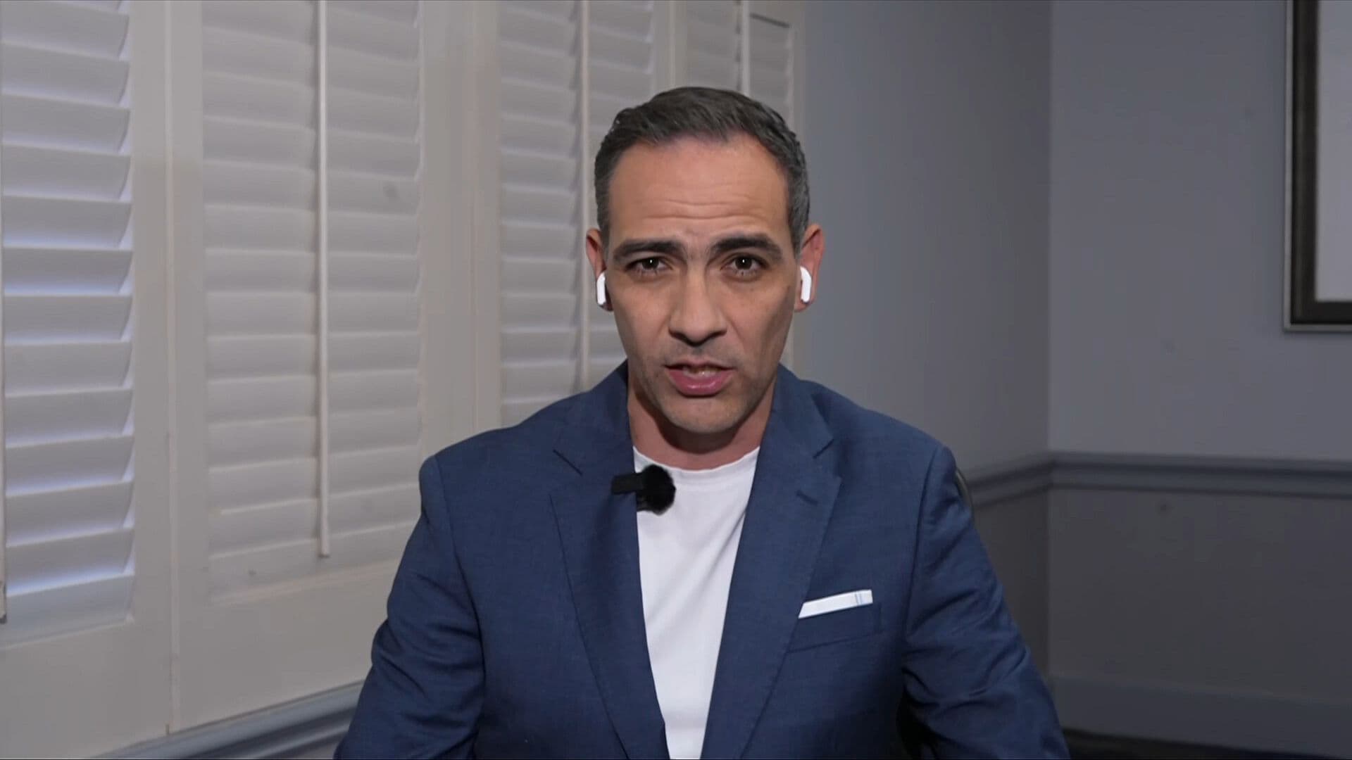 Alex de la Rosa Señala Que a Varios Jugadores se le Deben Exigir