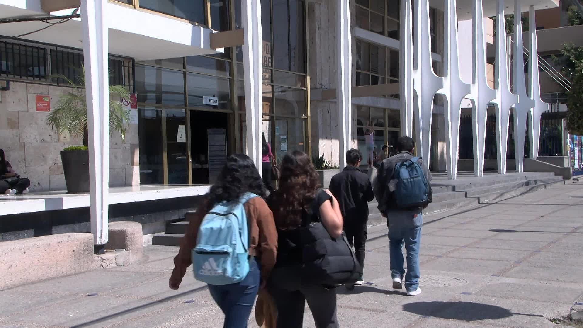 Facultad de Derecho de la UASLP Retoma Actividades tras Manifestación