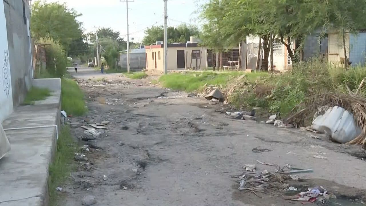 Vecinos de Solidaridad Piden Reparar a Fondo la Avenida Campillo en Hermosillo