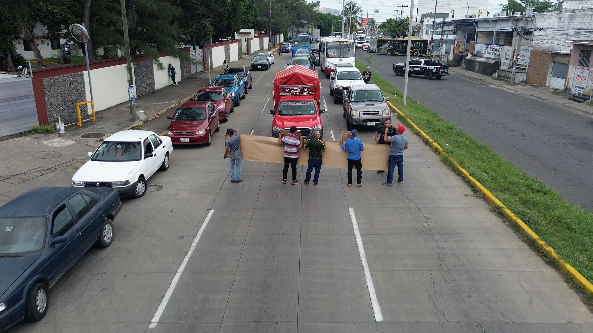Lesionados Piden que CFE Pague Gastos Hospitalarios tras Choque en Veracruz