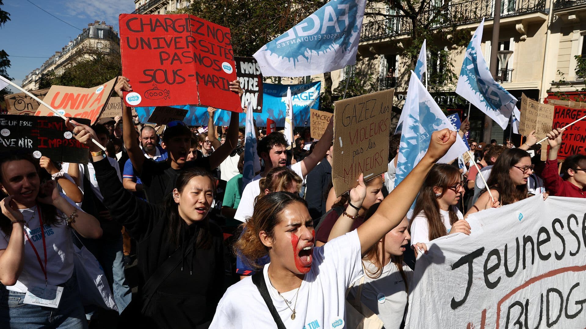 ¿Por Qué Protestan los Estudiantes en Francia?