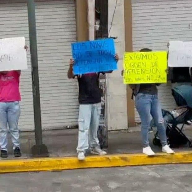 Se Manifiestan por Nulo Avance en Presuntos Casos de Acoso en Escuela de Córdoba