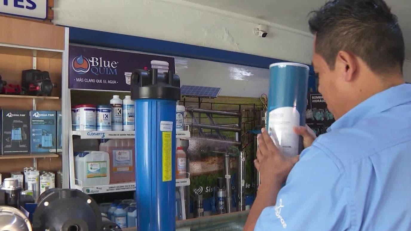 Investigador de la UDG Advierte Sobrecostos en Filtros para Mejorar la Calidad del Agua