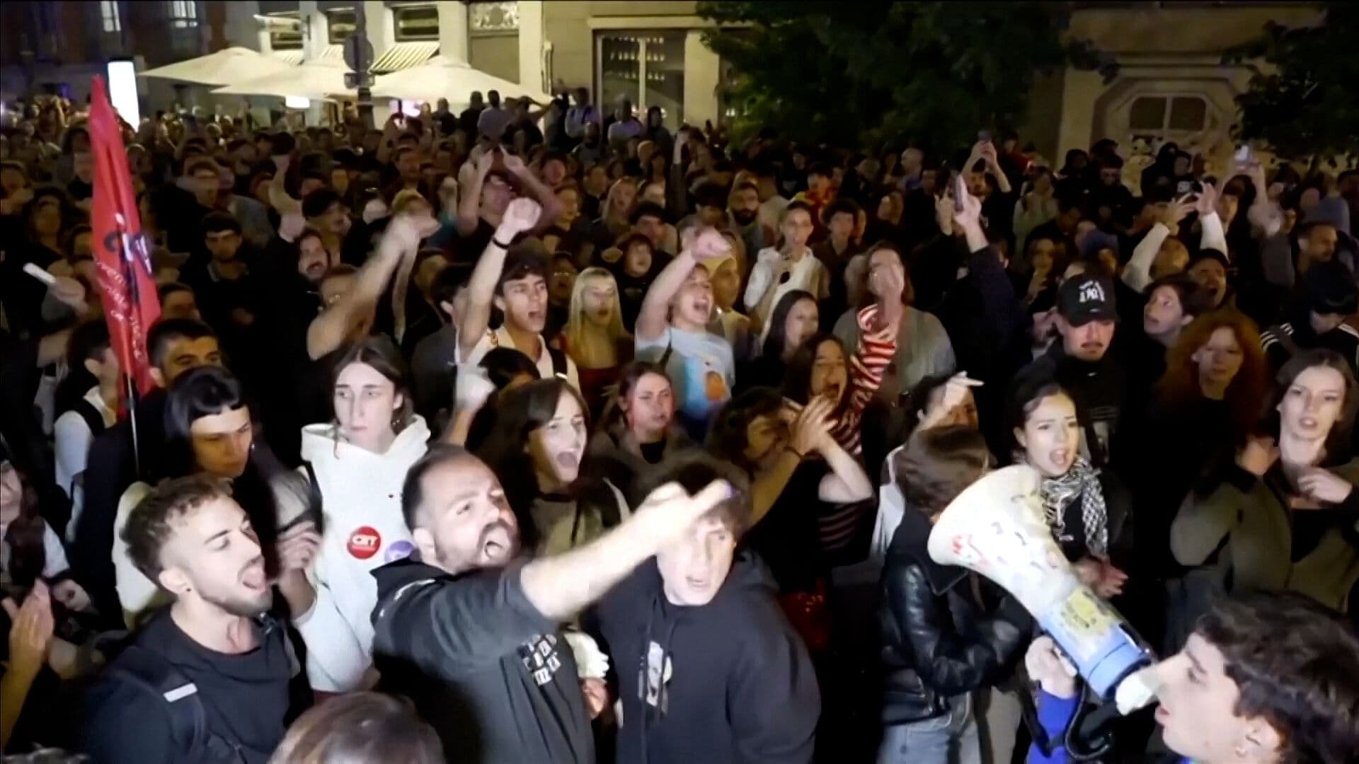 '¡Asesinos!': Protestan por la Muerte de Maricarmen Abascal en Madrid, España