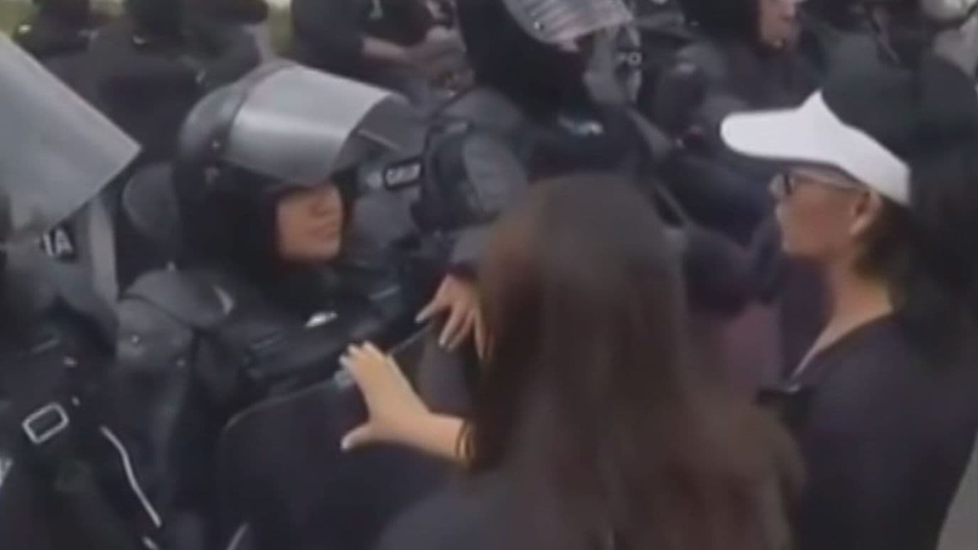Video | Altercado entre Policías y Manifestantes de Puebla