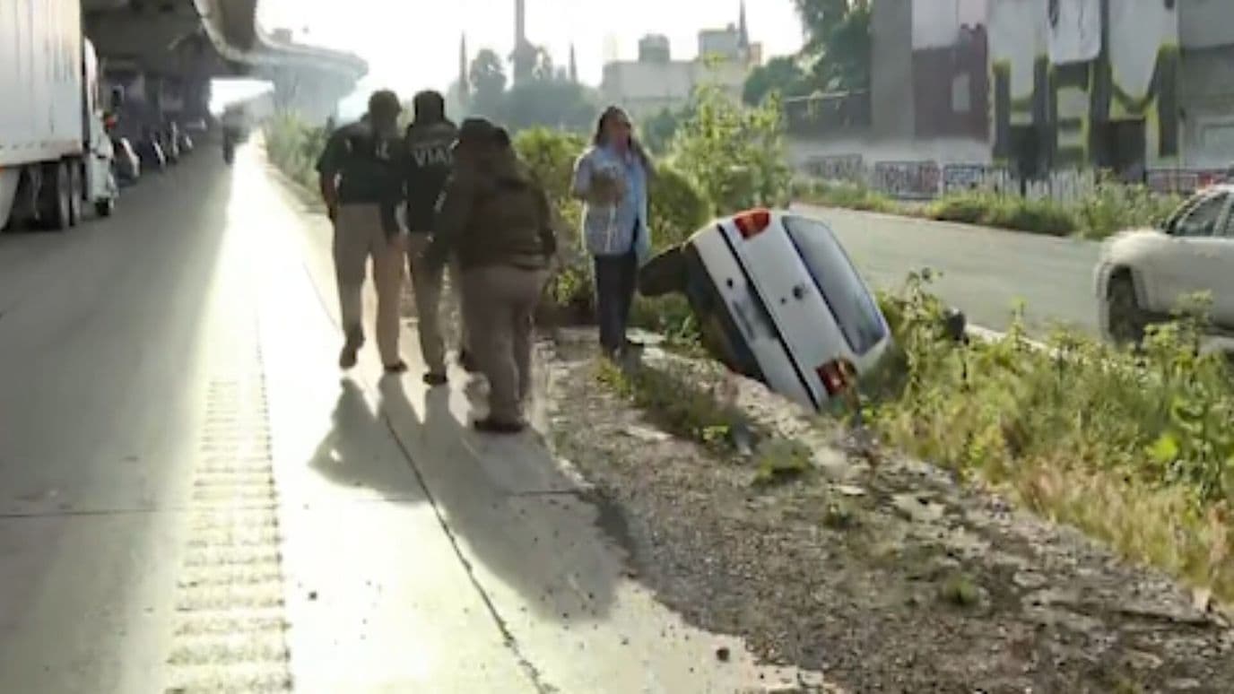 Accidente Volcadura Salida Camino Autopista México Puebla Desincorporación San Felipe