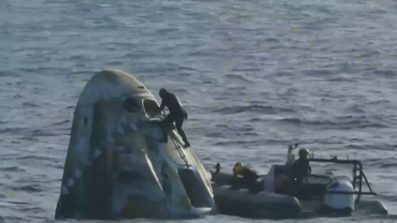 Video | Momento del Amerizaje de la Crew-12 de Space-X y la Nasa en la Costa de California