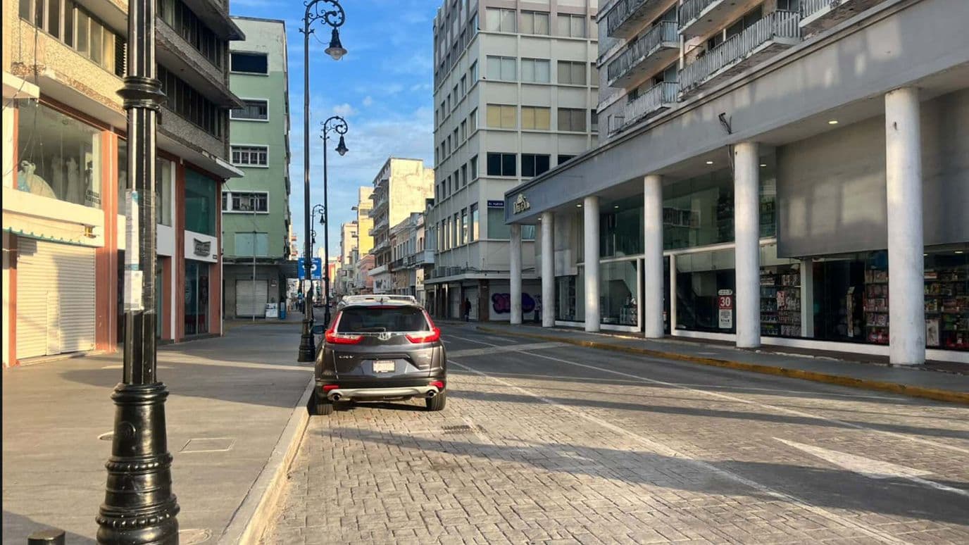 Anuncian Cierre Vial Temporal en el Centro Histórico de Veracruz Hoy 8 Octubre Desfile