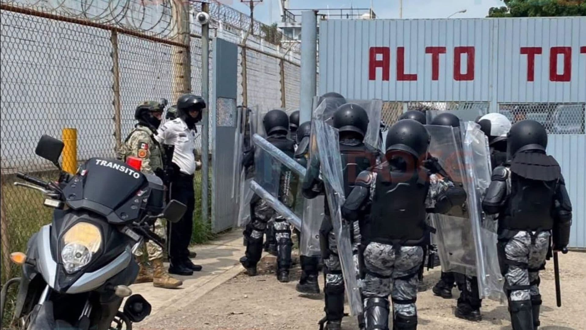 Reportan 10 Muertos tras Violenta Riña en el Penal de Mazatlán; Hay un Niño entre las Víctimas