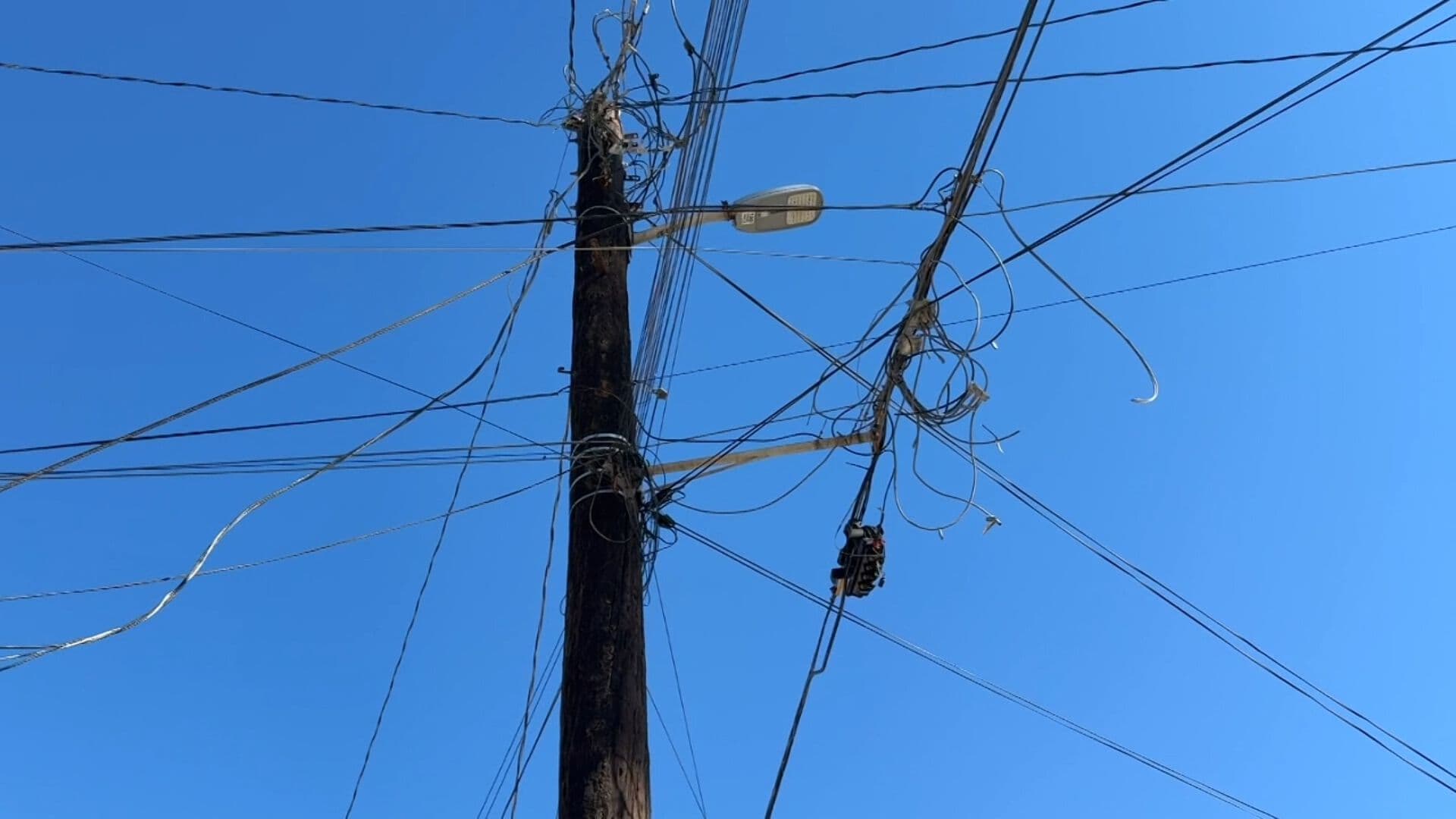 Reportan Fallas en el Suministro Eléctrico en Playa Hermosa en Ensenada, BC