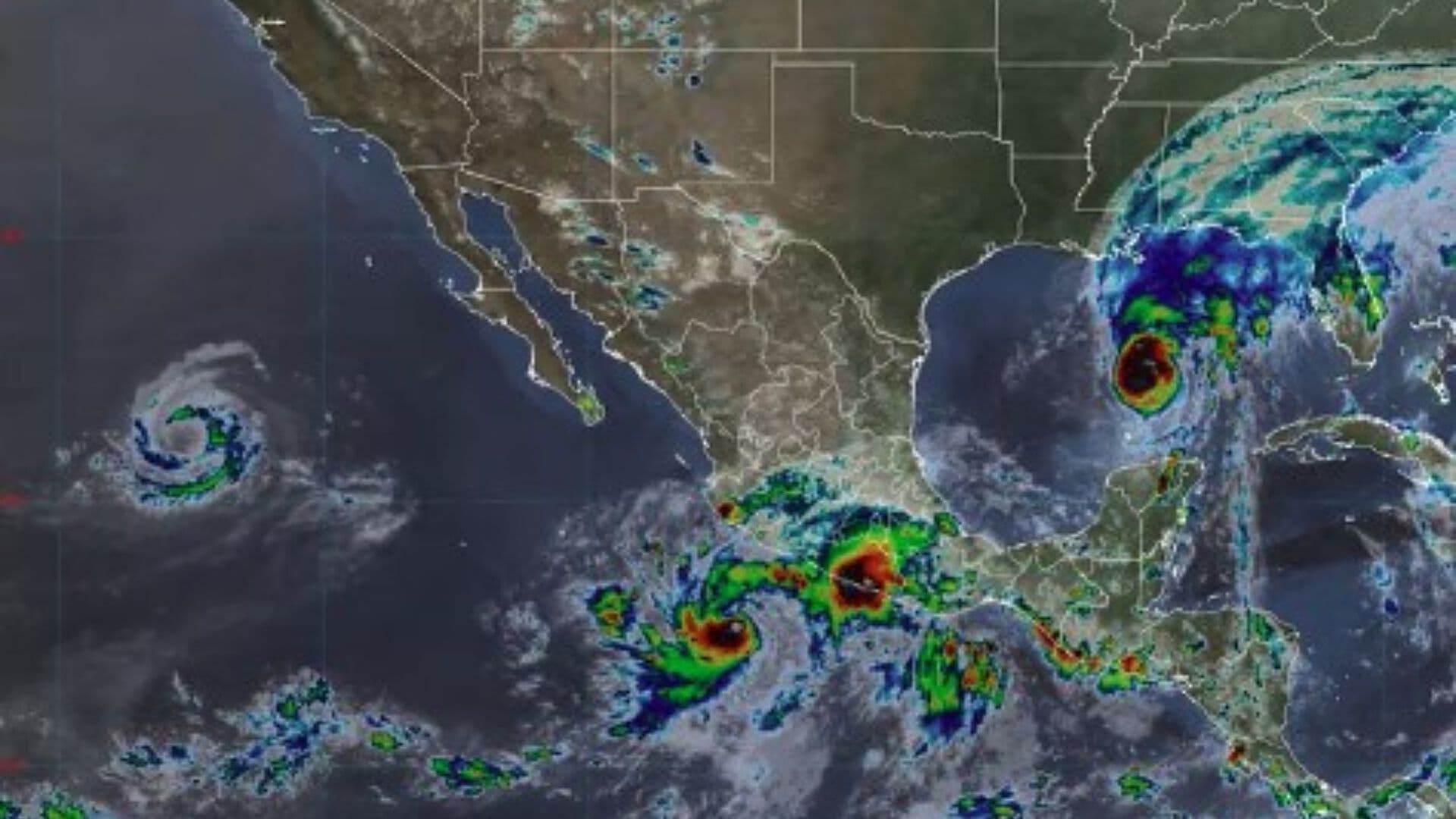 El Huracán Isaias Podría Tocar Tierra entre Alabama y Florida; Simón lo Haría en Jalisco