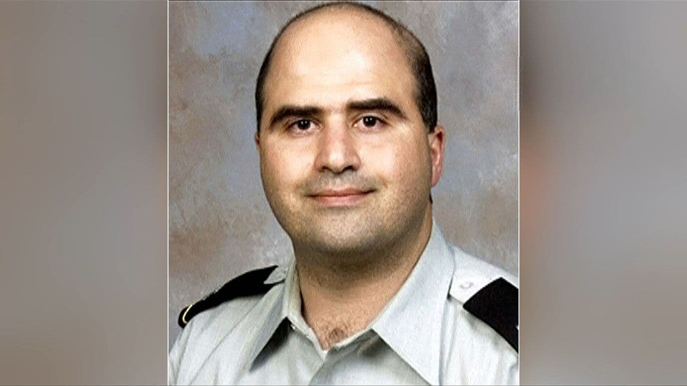 Anuncia Pentágono Que Fusilamiento de Nidal Malik Hasan Será Transmitido en Vivo