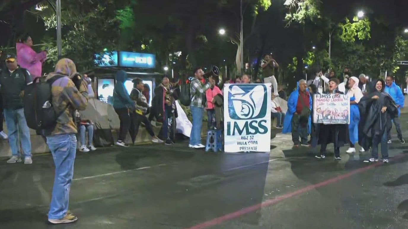 Bloqueo en Reforma Hoy: Continúa Protesta de Trabajadores del IMSS