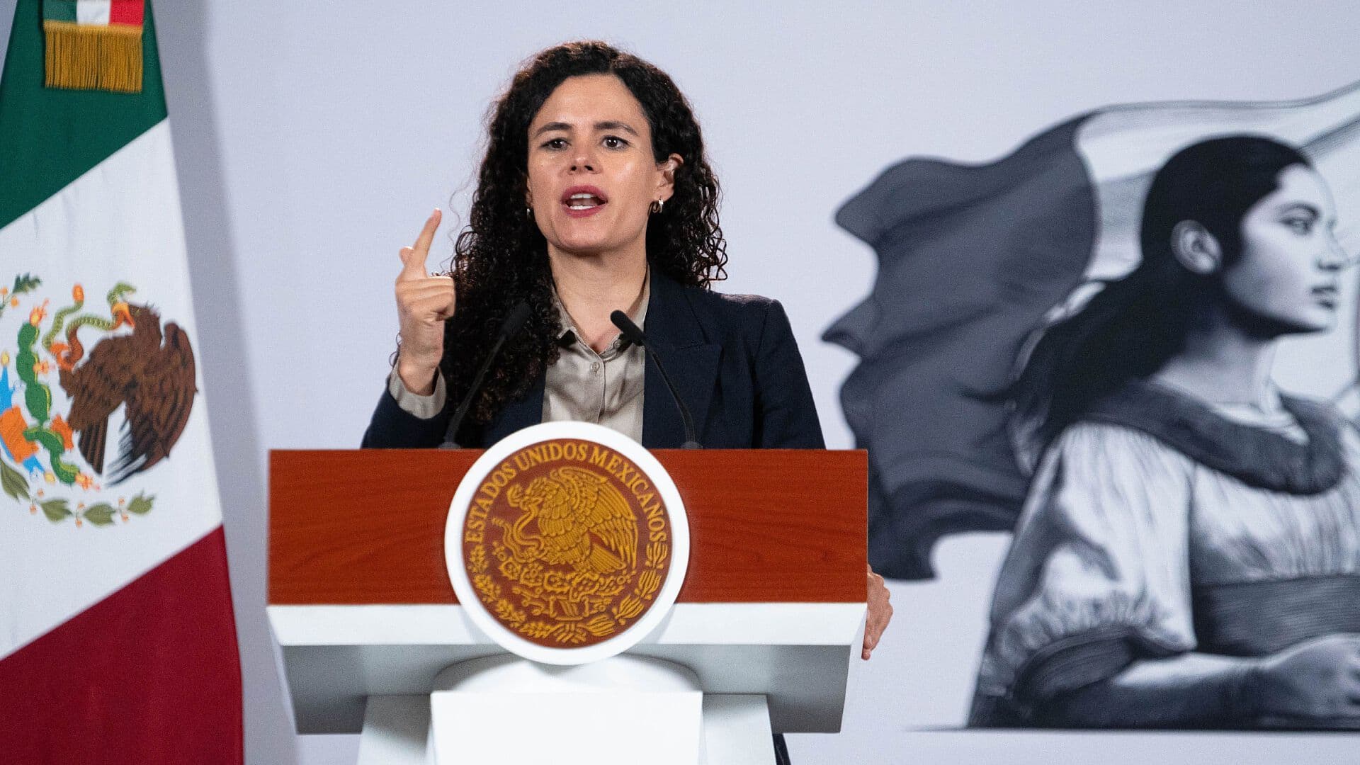 Presentan Decreto Para Garantizar Seguridad de Menores de Edad en Internet