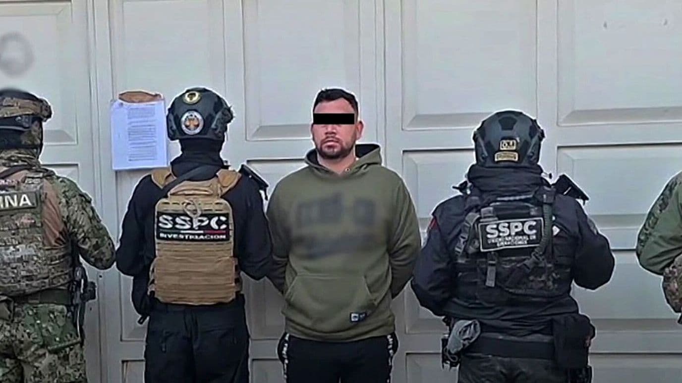 Doce Cateos Dejan 10 Detenidos y Dos Agentes Heridos en Michoacán