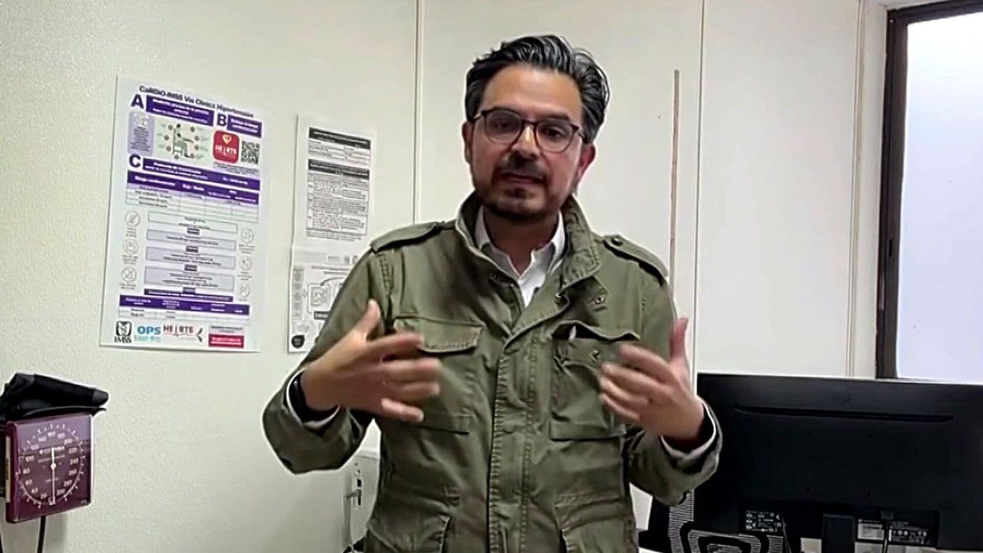 Zoé Robledo Llama al Diálogo Tras Protestas de Trabajadores y Jubilados del IMSS
