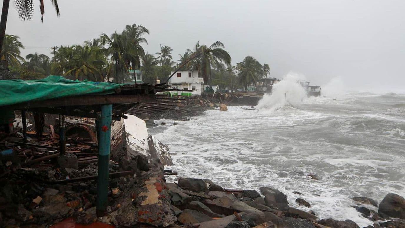Huracán Simón: Nayarit Se Mantiene con Alerta