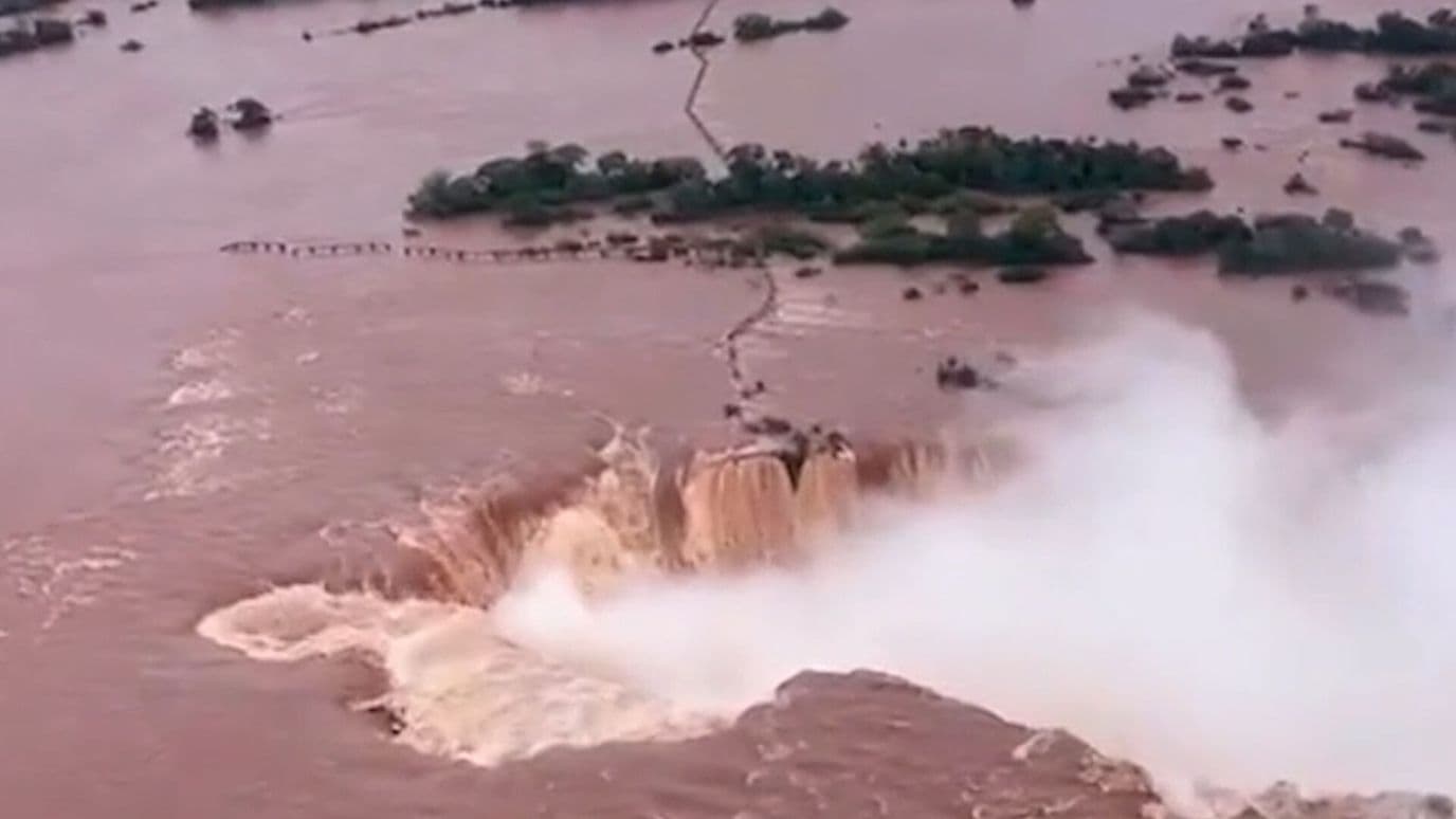 Cierran Cataratas del Iguazú por Altos Niveles de Agua