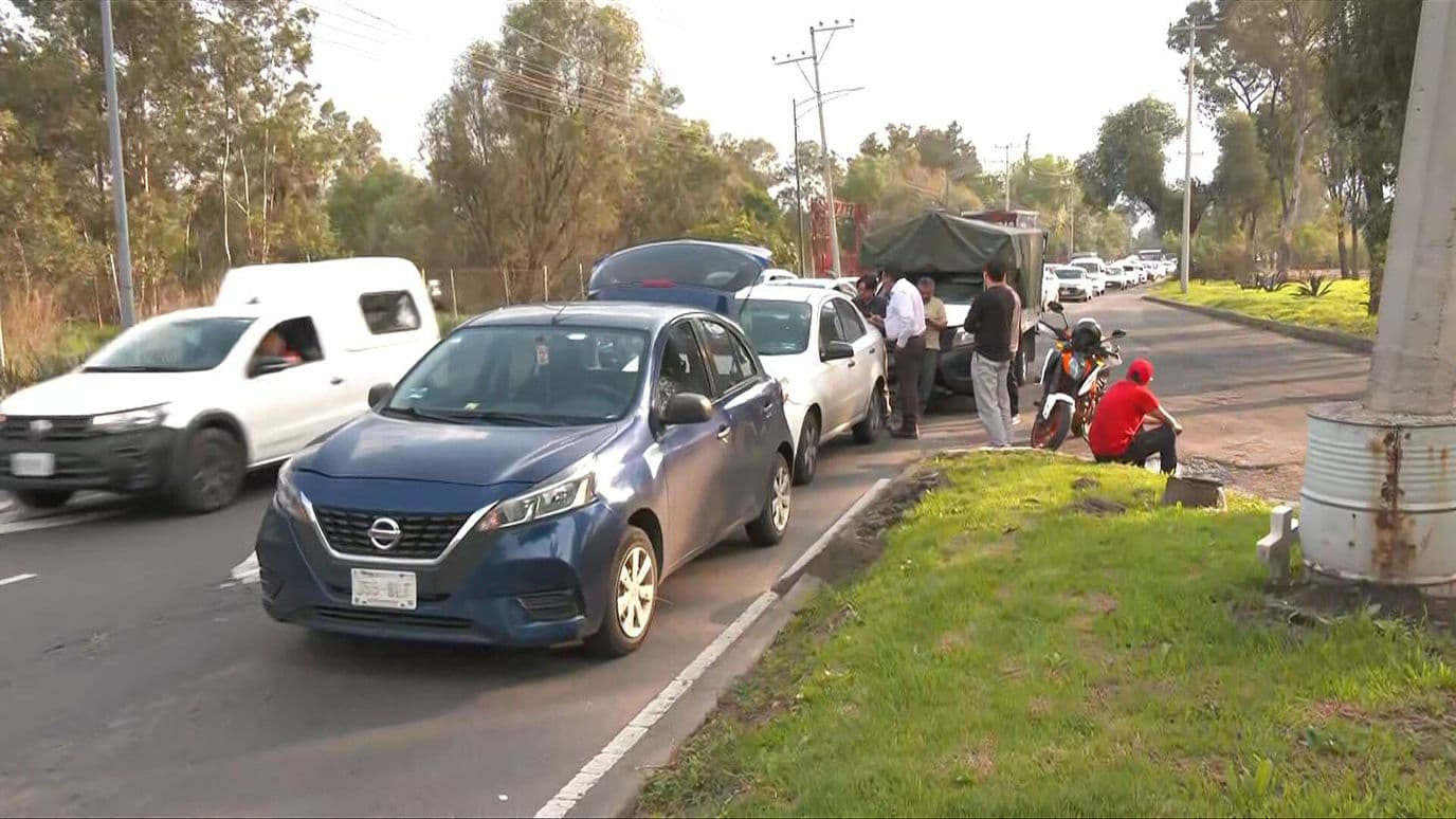 Choque en Periférico Canal de Garay Genera Intenso Caos Vial en Xochimilco