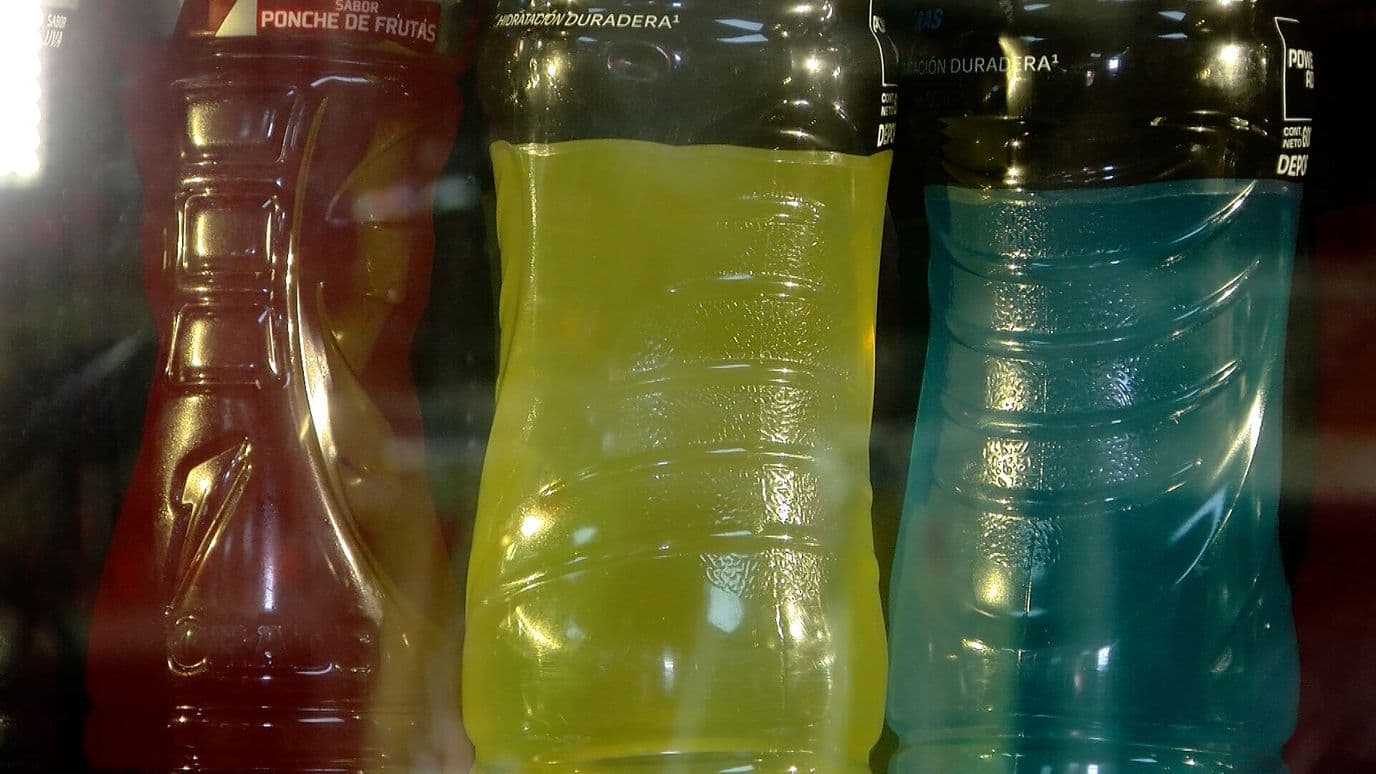 Advierten Sobre Peligros Por Consumo Excesivo De Electrolitos Envasados en BC
