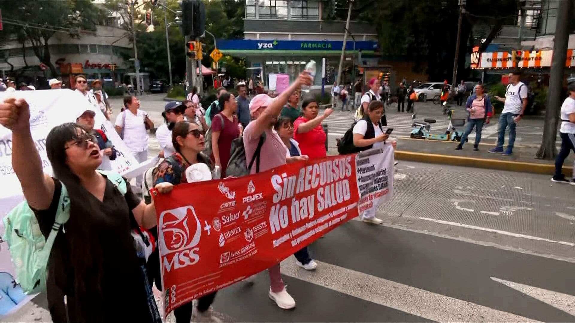 Trabajadores del Metro se Suman a Mega Marcha del IMSS, CDMX