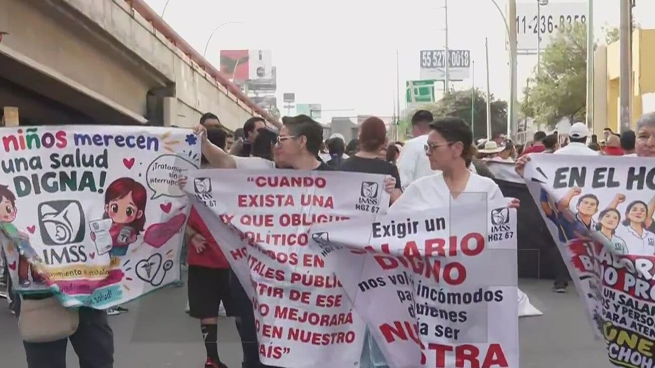 Colapsan Trabajadores Vialidades con Recorrido al Sindicato en Nuevo León