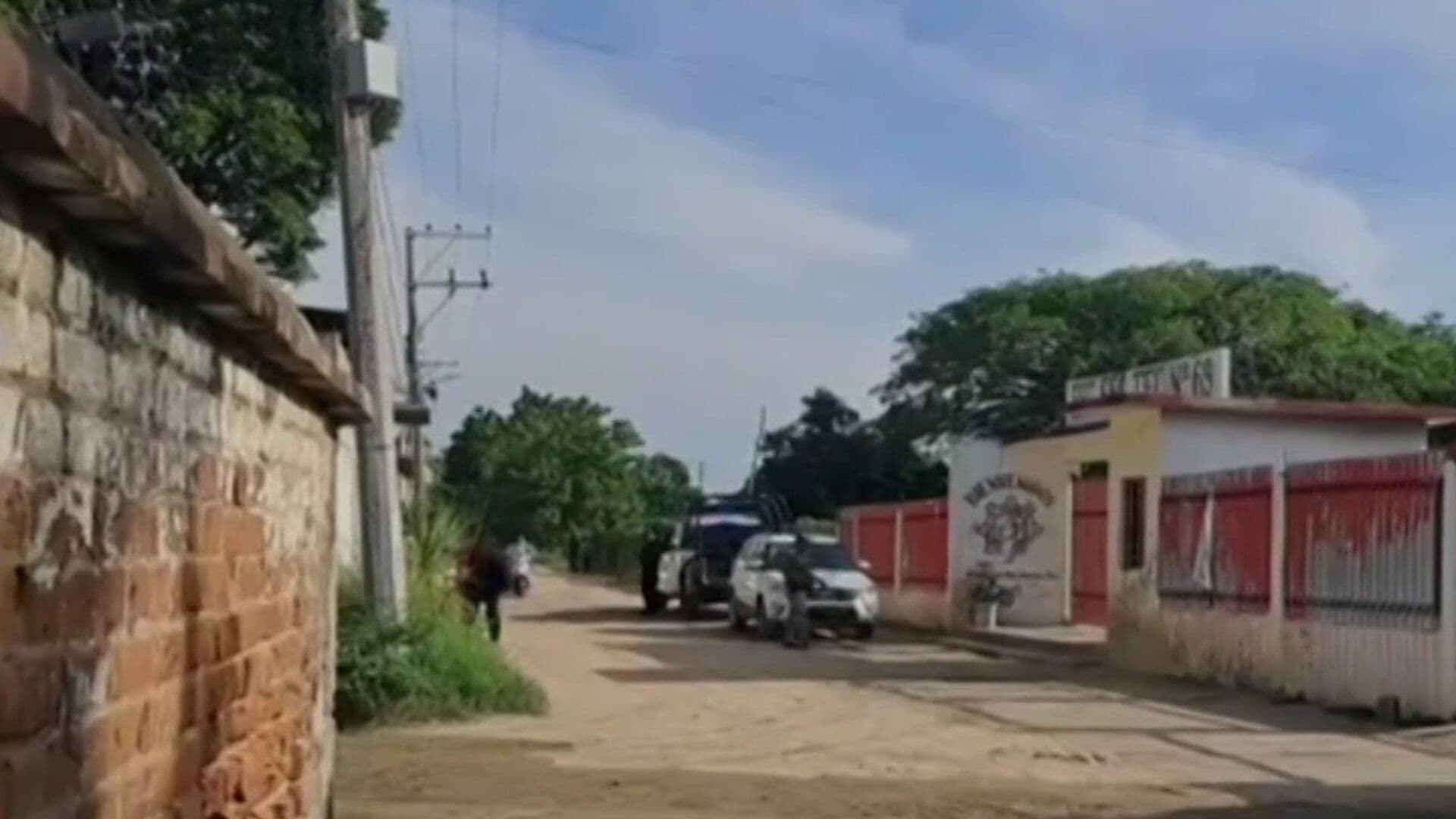 Matan a Maestro en Secundaria de Oaxaca: Agresor Ingresó Armado a Plantel
