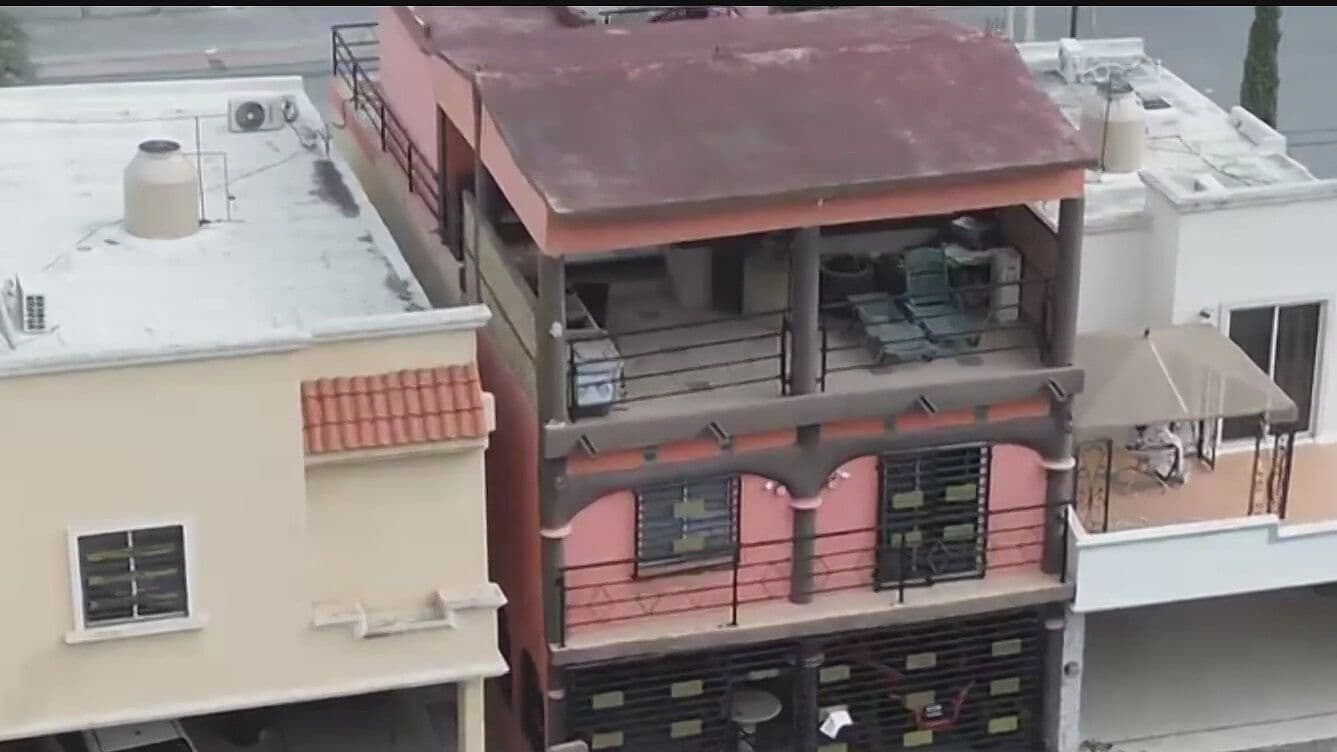 Catean Casa Presuntamente Relacionada al Narcomenudeo en Santa Catarina