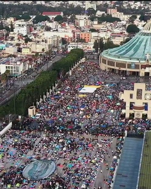 Así Se ve Desde el Aire Peregrinación que Reúne a Miles de Fieles en la Basílica de Guadalupe