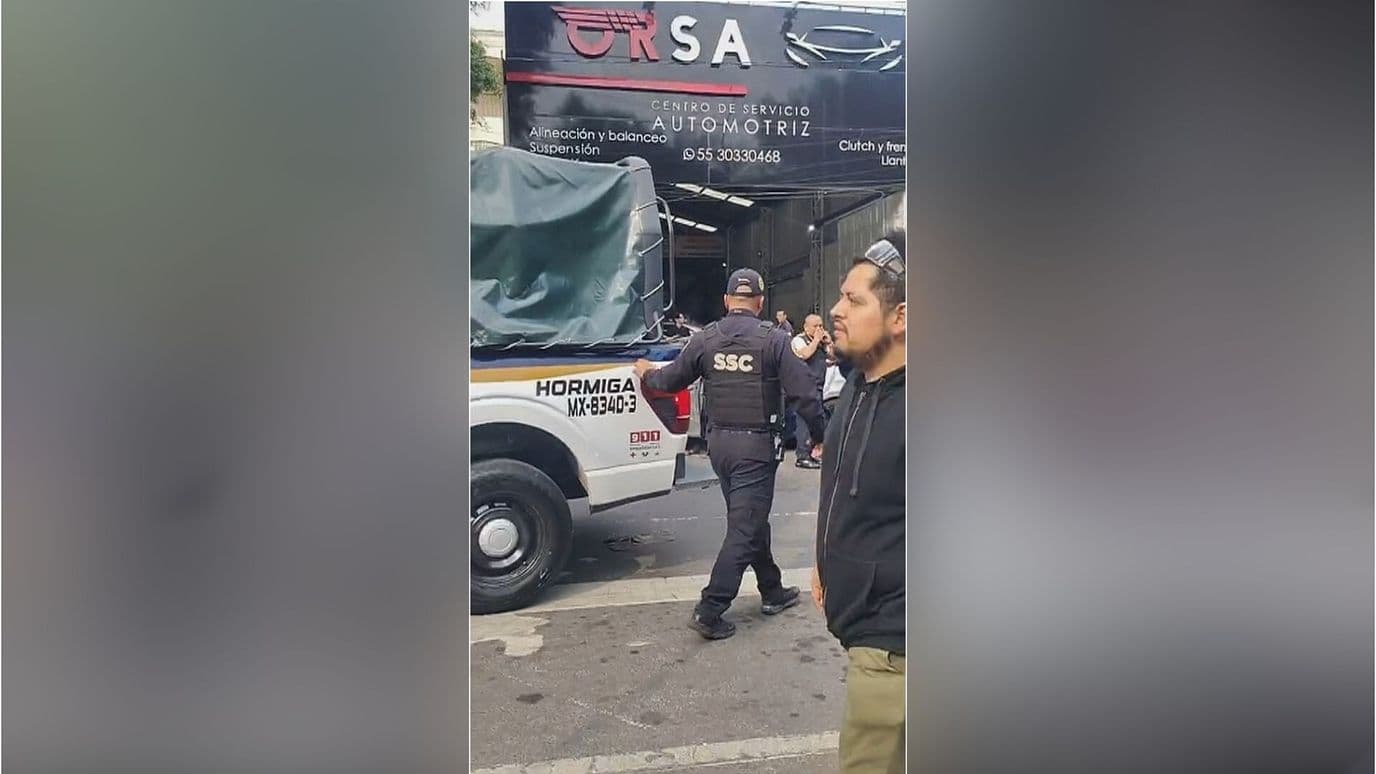 Balean a Tripulantes de Auto en la Alcaldía Azcapotzalco, CDMX; Hay Heridos
