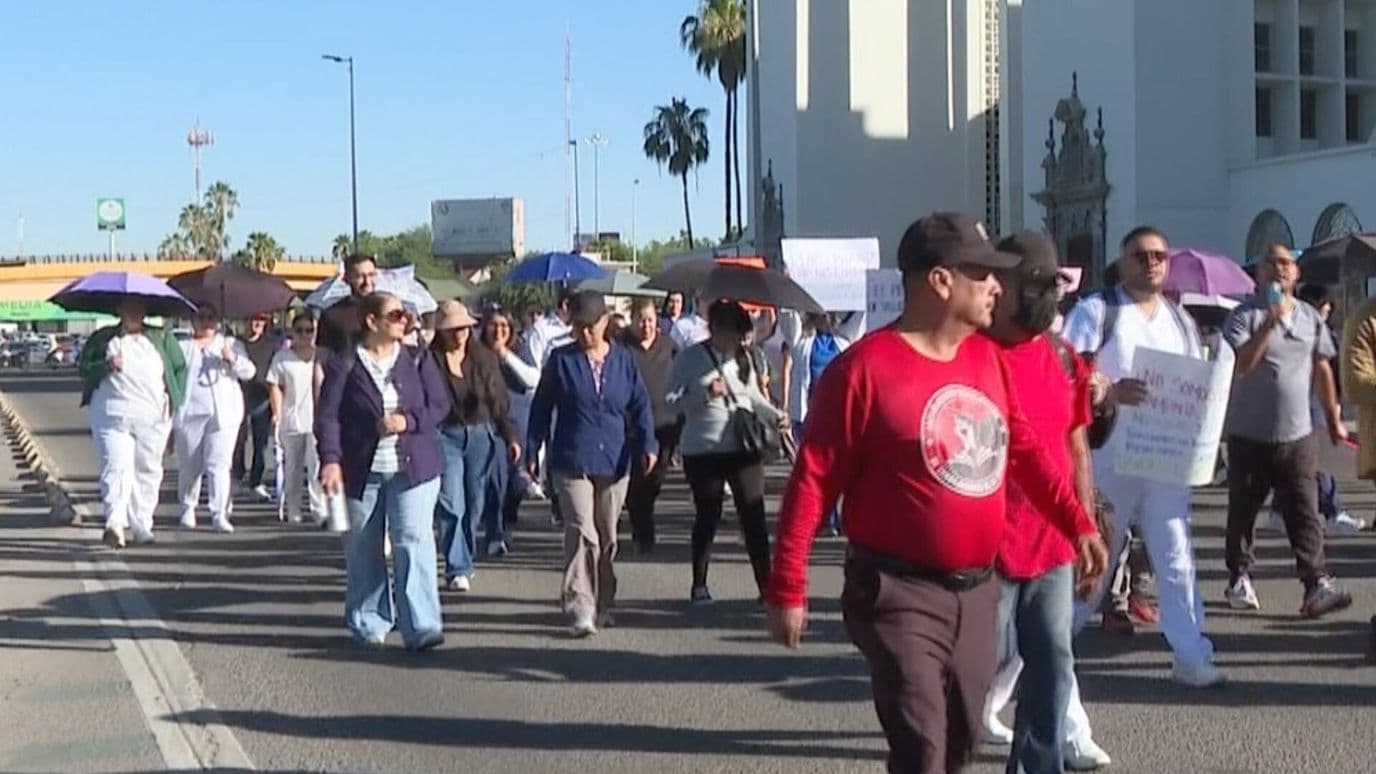 Personal de Sector Salud Marcharon por las Calles de Hermosillo, Sonora