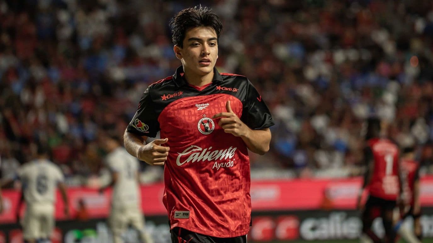 ¿Cómo Puedo Conquistar a una Chica?: El Consejo de Amor que un Niño le Pidió a Gilberto Mora