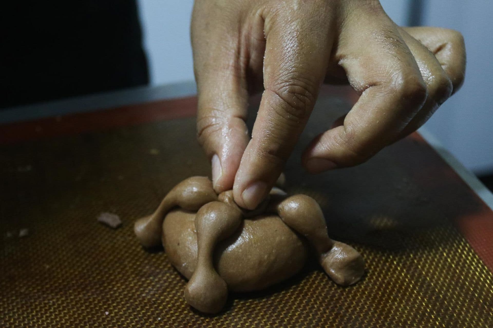 El Pan de Muerto: Cómo Preparan el Antojo de la Temporada