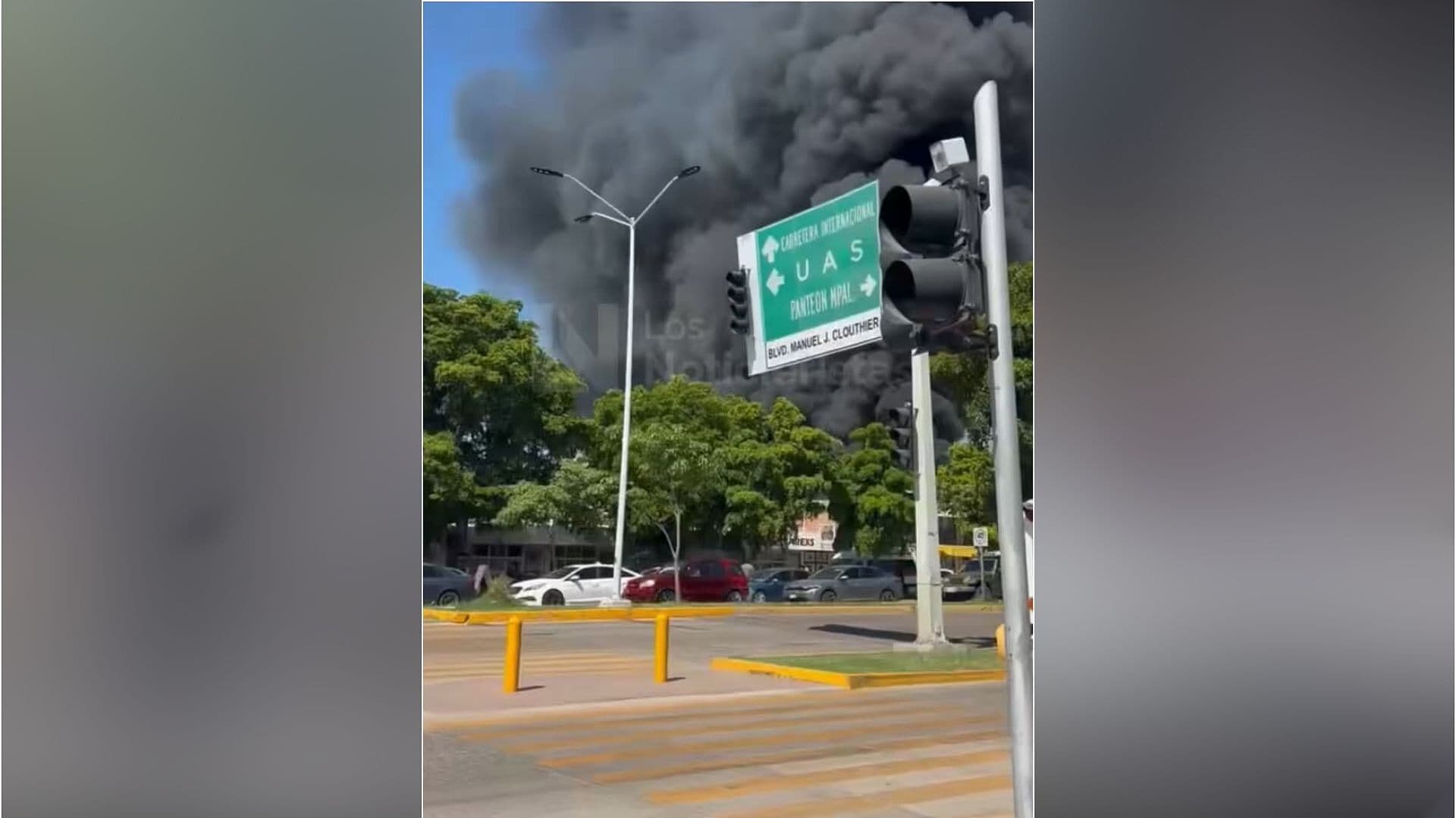 Cronología | Evacuan a Vecinos y Estudiantes por Incendio en Los Mochis, Sinaloa