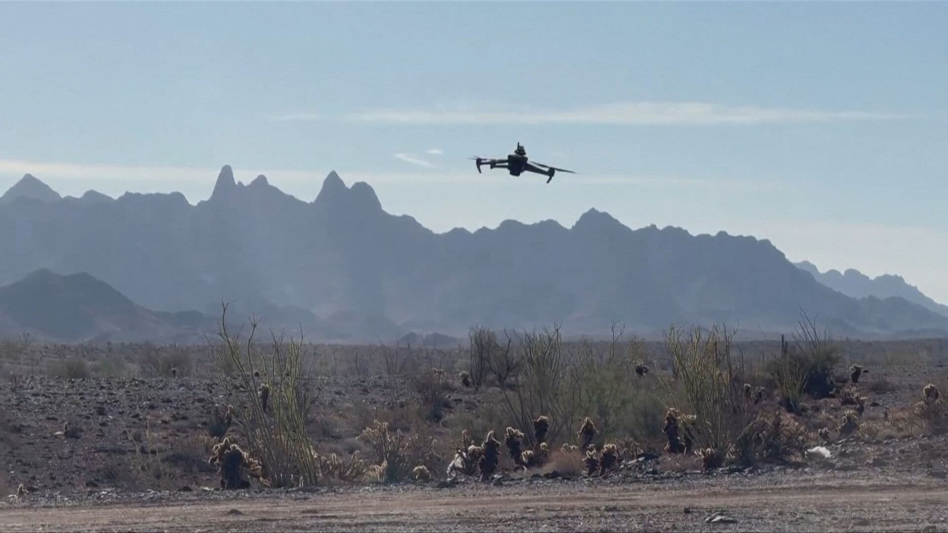EUA Prohíbe Vuelo de Drones No Autorizados a lo Largo de su Frontera con México