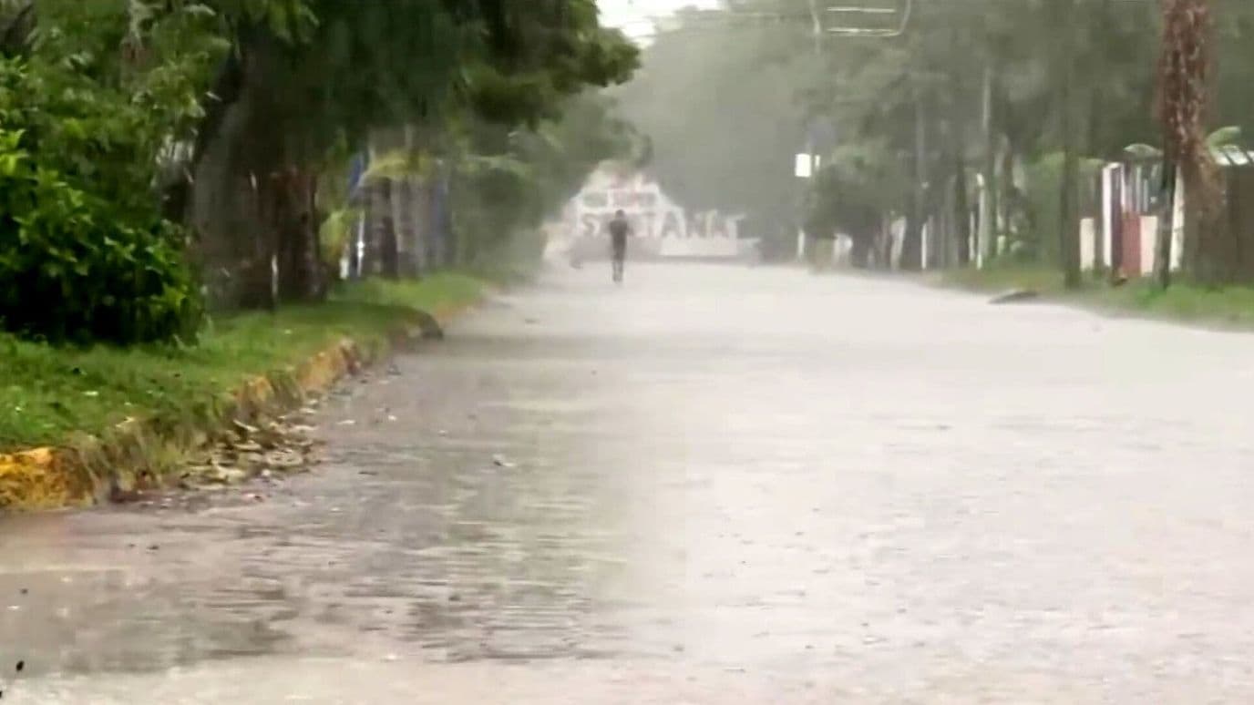 Frente Frío 2 Golpeará el Golfo de México con Lluvias y Vientos de Más de 100 km/h