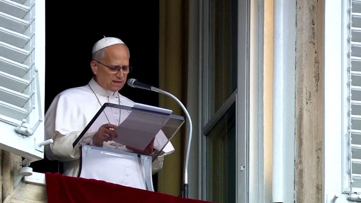 Papa León XIV Reaparece en el Vaticano Tras Operación por Cáncer de Pulmón