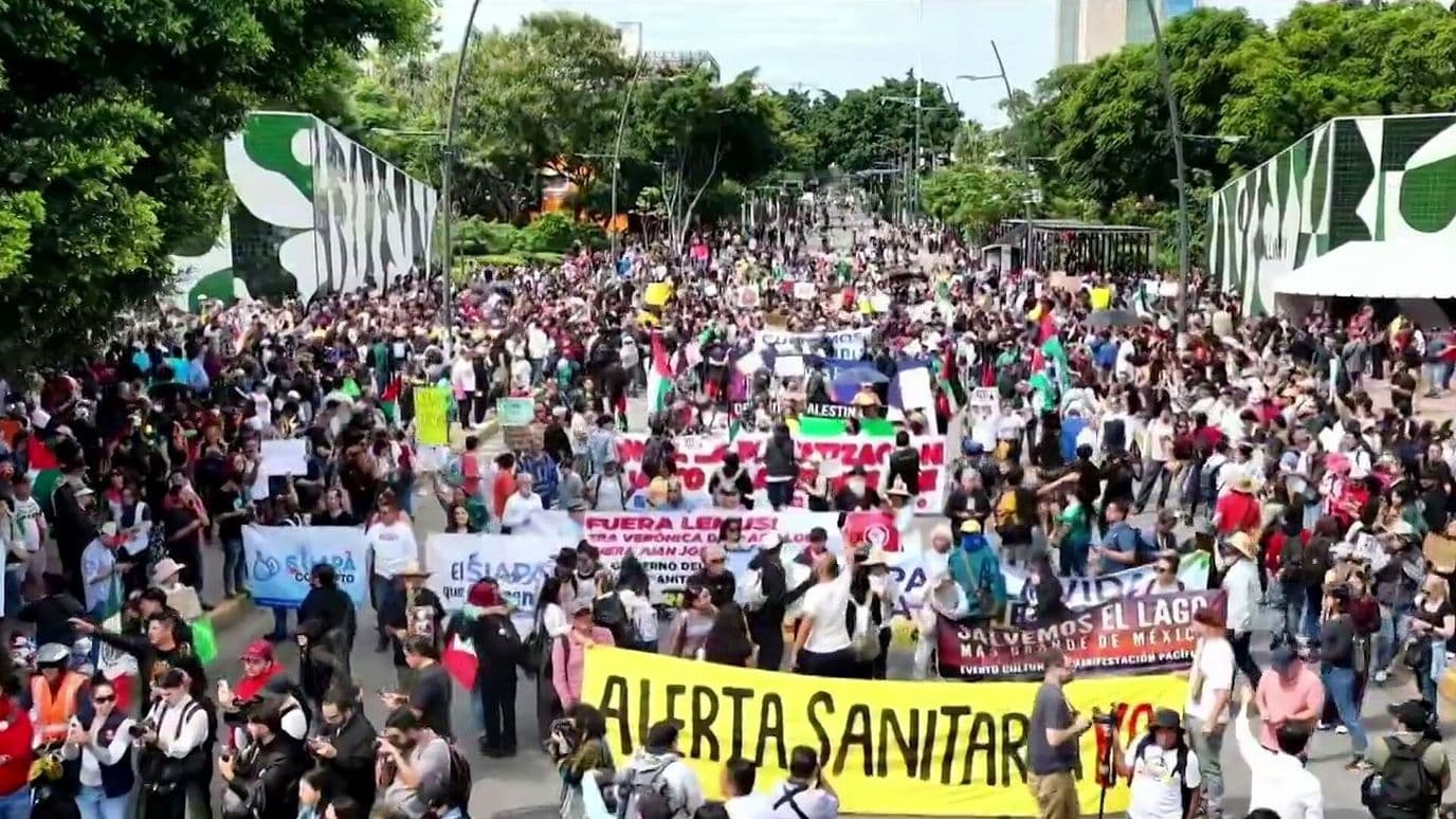 Segunda Marcha por el Agua Reúne a Ciudadanos en las Calles de Guadalajara
