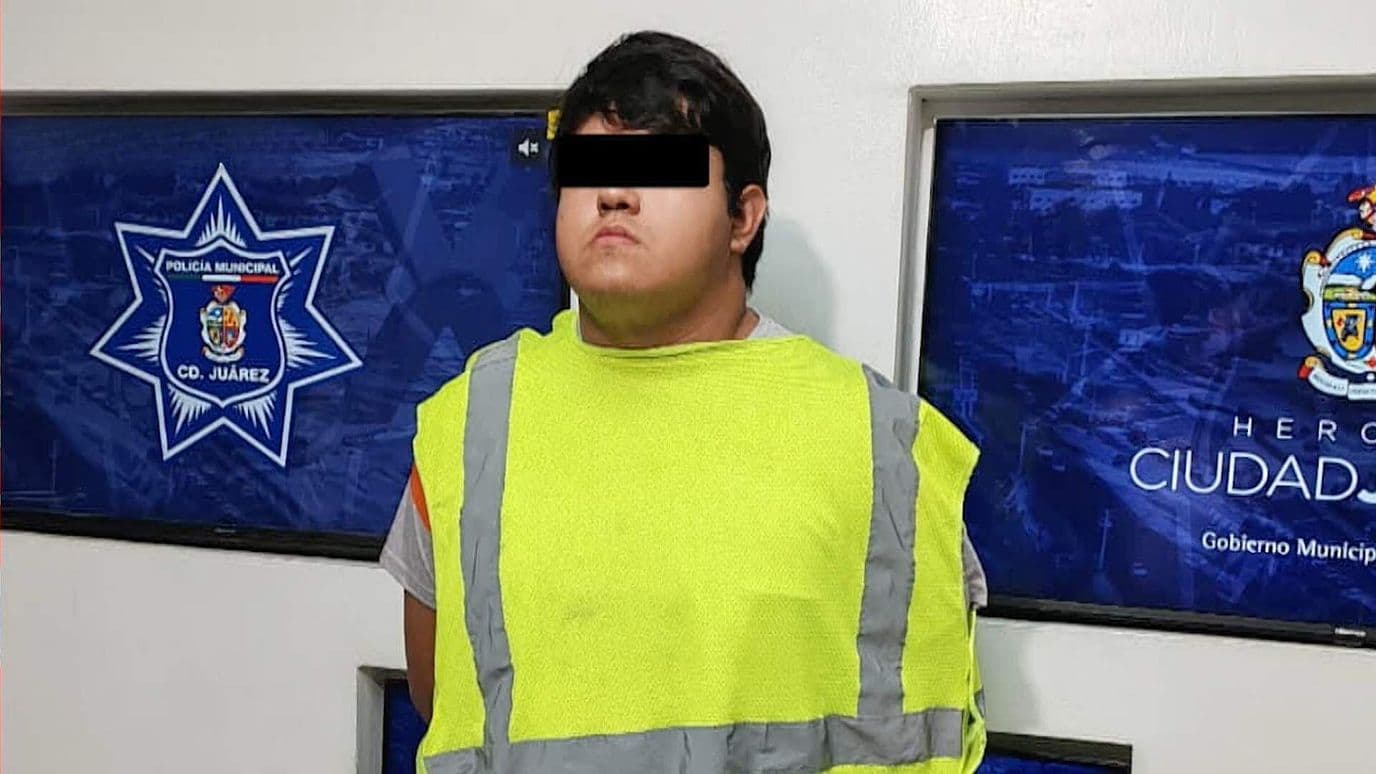 Detienen a Hombre con 65 Vapeadores en Ciudad Juárez