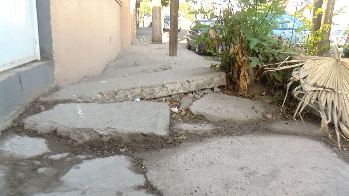 Infraestructura Urbana Dificulta el Desplazamiento de Personas con Discapacidad en Tijuana