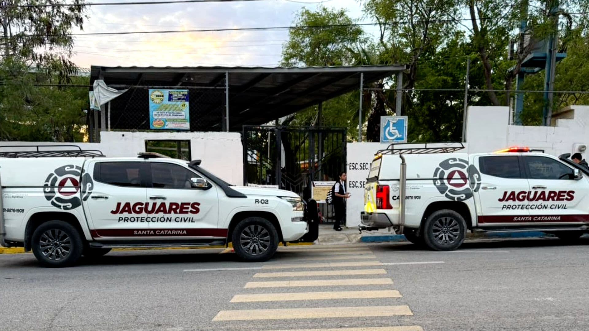 Moviliza Reporte de Menores Intoxicados en Secundaria en Santa Catarina, NL