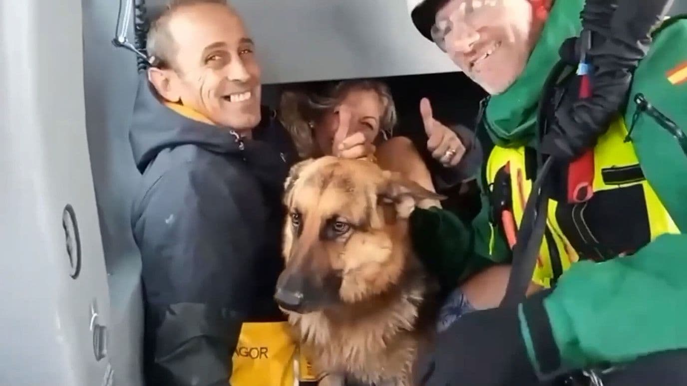 Evacuan a Decenas de Familias por Inundaciones en España