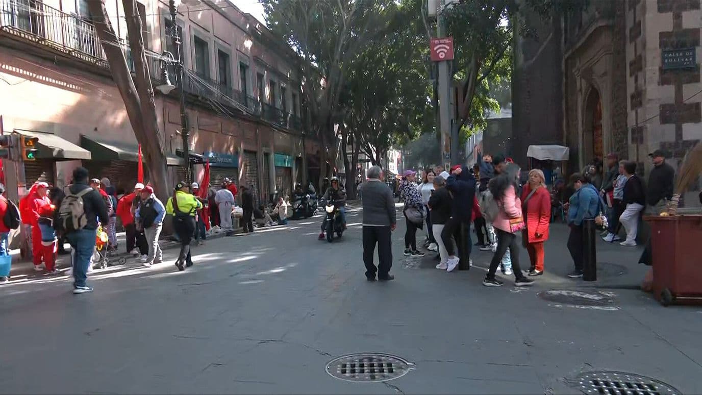 Realizan Cierres en el Centro de CDMX por Manifestación