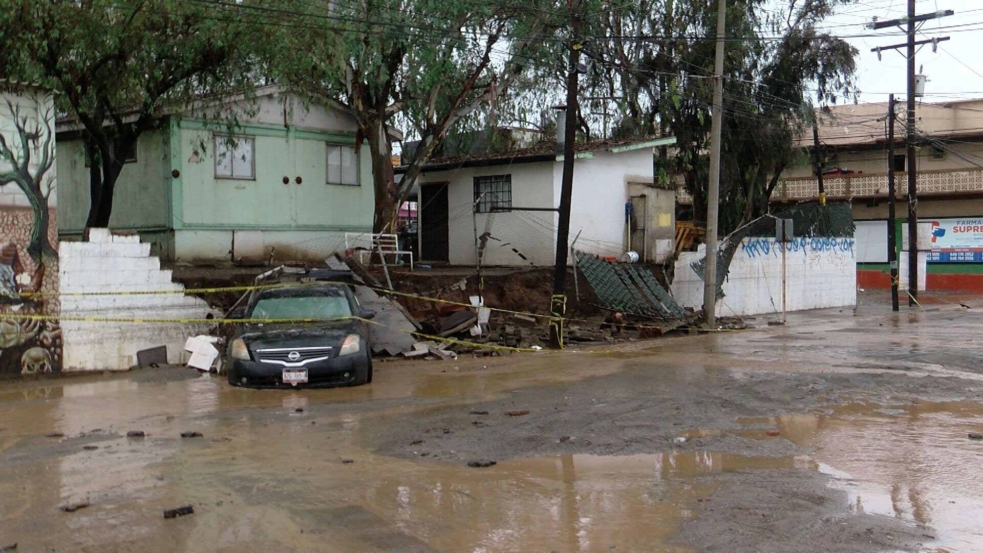 Lluvias de Tormenta Rachel Equivalen al 42% de la Precipitación Anual en Ensenada